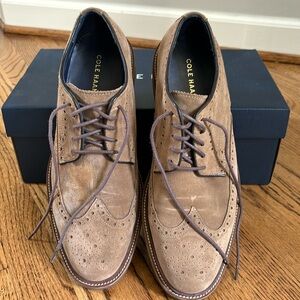 Like new. Cole Haan suede leather Oxford shoe size 11
